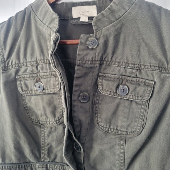Ann Taylor Loft Utility Military Jacket, Petite Women’s SP, Army Green, EUC - Picture 2 of 9